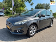 Ford S-Max - 1.5 Titanium 7 zits / LET OP: KOPPAKKING PROBLEEM