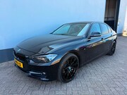 BMW 3-serie - 316i High Executive