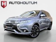 Mitsubishi Outlander - 2.0 PHEV Instyle+ | SOH 99% | Trekhaak | Leder | Schuifdak |