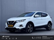 Nissan Qashqai - 1.3 DIG-T 140 Design Edition / Navigatie / Stoelverwarming /