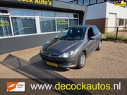 Peugeot 206 - 1.4 Gentry