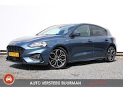 Ford Focus - 1.5 EcoBoost ST Line Business Automaat, Trekhaak, LED, 18" L