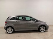 Mercedes-Benz B-klasse - 180 Automaat Airco Cruise C. Trekhaak Navi