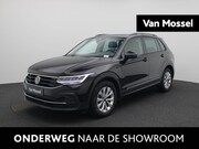 Volkswagen Tiguan - 1.5 TSI Life | Automaat | LMV | Climate control | Camera | S