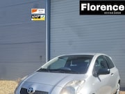 Toyota Yaris - 1.0 VVTi