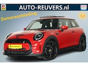 MINI Mini Electric - MINI Yours 33 kWh / Panorama / opendak / Leder / Harmankardo