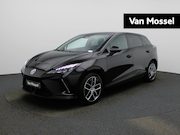 MG 4 - Long Range Luxury 64kWh | All-Season banden | Navi | Led Kop