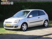 Ford Fiesta - 1.4 Futura met Radio CarPlay en Airco