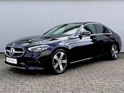 Mercedes-Benz C-klasse - 180 180 Sedan | Luxury line | Trekhaak | Mercedes motor!