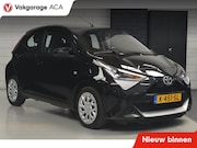 Toyota Aygo - 1.0 VVT-i x-play // 39.000 km // AIRCO // CAMERA // CARPLAY