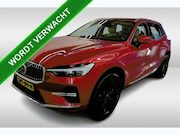 Volvo XC60 - 2.0 T6 Plug-in LongRange AWD Essential Bright / NL Auto / Pa
