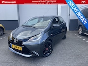 Toyota Aygo - 1.0 VVT-i x-play | Lm velgen met All Season Banden | Navigat