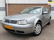Volkswagen Golf - 1.6-16V AIRCO/CRUISE
