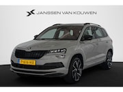 Skoda Karoq - 1.5 TSI ACT Sportline Business Automaat Pano Trekhaak Leder