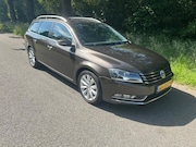 Volkswagen Passat - 1.4 TSI Comfort Executive Line BlueMotion
