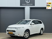 Mitsubishi Outlander - 2.0 PHEV Business Edition / CAMERA NAVI