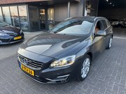 Volvo V60 - 2.4 D6 AWD Plug-In Hybrid XENON SCHUIFDAK LEDER ACC VOL! ORI