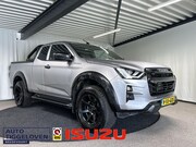 Isuzu D-Max - 1.9 Extended Cab V-Cross Automaat | 3500KG Trekgewicht