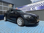 Volvo V40 - 1.6 T2 CRUISE NAVI LED STOELVERW.