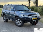 Toyota Land Cruiser - LandCruiser 100 4.2 Executive HR Van
