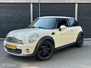 MINI Cooper - 1.6 Clima / Striping / half leder / 105.838 KM