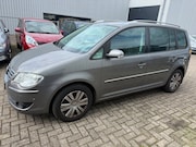 Volkswagen Touran - 2.0 TDI Highline Business