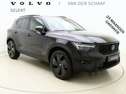 Volvo XC40 - B3 177pk Plus Black Edition / Harman Kardon audio / Lighting