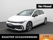 Volkswagen Golf - 1.5 eHybrid GTE 272 PK | DEMO | PANORAMADAK | 360 CAMERA | H