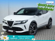 Alfa Romeo Junior - 1.2 Turbo Ibrida 145 PK Sport Speciale | Pano | Techno | 18"