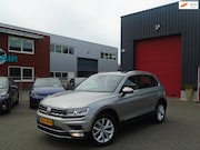 Volkswagen Tiguan - 2.0 TSI 4Motion Highline, Automaat, Trekhaak