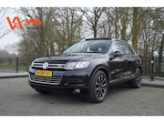 Volkswagen Touareg - 3.0 TSi Hybrid Highline Pano | Luchtvering| Dynaudio | Leder