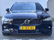 Volvo V60 - 2.0 B4 R-Design