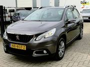 Peugeot 2008 - 1.2 PureTech Blue Lion Aut. Navi Airco Trekhaak!