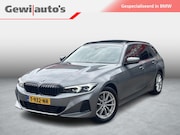 BMW 3-serie - Touring 318i Org NL Panorama|AdaptieveCruise|Leder