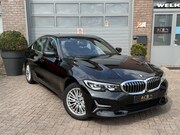BMW 3-serie - 320i Executive Edition Automaat / Leder / Sportstoelen.
