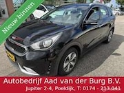 Kia Niro - 1.6 GDi Hybrid DynamicLine Trekhaak , Navigatie ,