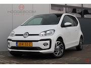 Volkswagen Up! - 1.0 TSI 90 PK Sound up! / Panoramadak / Airco / 1e eigenaar