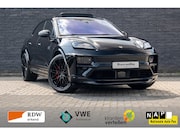 Porsche Macan - Turbo 100 kWh BTW 21% Black Pano