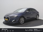 Hyundai i30 - 1.0 T-GDI 120PK Premium Fastback / Navigatie / Apple CarPlay