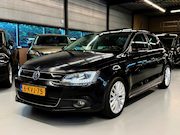 Volkswagen Jetta - 1.4 TSI Hybrid Highline Xenon l Clima l Dak