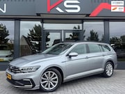 Volkswagen Passat - Variant 1.4 TSI PHEV GTE Virtual Pano Led Carplay BTW auto