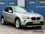 BMW X1 - sDrive18i * Airco * Panoramadak * PDC V+ A