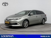 Toyota Auris - Touring Sports 1.8 Hybrid Executive | Parkeersensoren V+A |