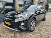 Kia Stonic - 1.0 T-GDI ExecutiveLine camera trekhaak leer navi ecc