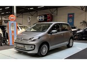 Volkswagen Up! - 1.0 Move up! Automaat! Cruise! Airco