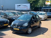 Toyota Aygo - 1.0-12V + Aut/Airco/Navi/Carplay/2E Eigenaar/Nap/Dealer Onde