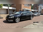 Volkswagen Passat - 1.4 TSI Highl. BlM I Pan dak I NAVI I LM vlgn I Leder
