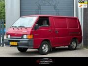 Mitsubishi L 300 - 2.5 D L 224 STUURBEKRACHTIGING