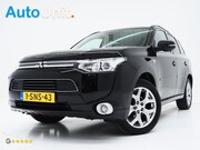 Mitsubishi Outlander - 2.0 PHEV Instyle | Schuifdak | Trekhaak | Leder | Keyless | 