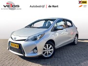 Toyota Yaris - 1.5 Full Hybrid Aspiration, Trekhaak, Navi, Camera